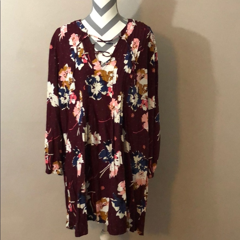 Old Navy Dress Maroon Floral